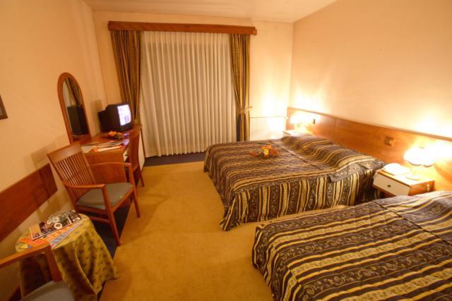Hotel Dinara Livno Exteriér fotografie
