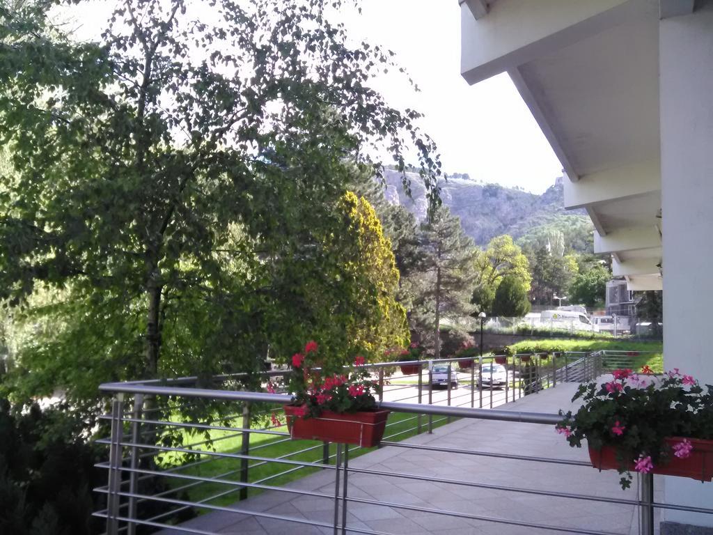 Hotel Dinara Livno Exteriér fotografie