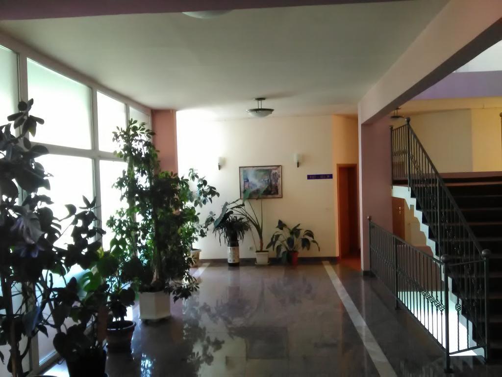 Hotel Dinara Livno Exteriér fotografie
