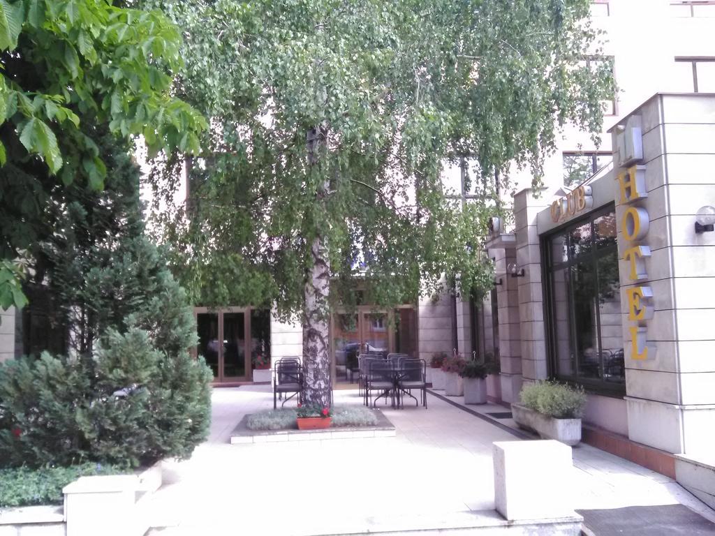 Hotel Dinara Livno Exteriér fotografie